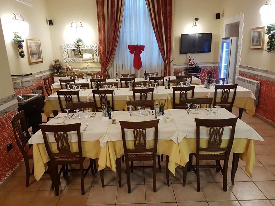 Hotel Sicilia Милано Екстериор снимка